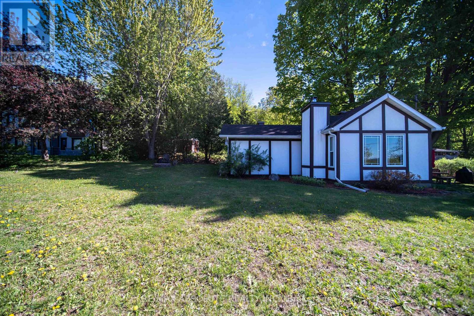 60 Leclair Road W Road, Alfred And Plantagenet, Ontario  K0B 1L0 - Photo 19 - X13162336