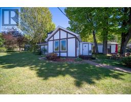 60 LECLAIR ROAD W ROAD, Alfred and Plantagenet, Ontario