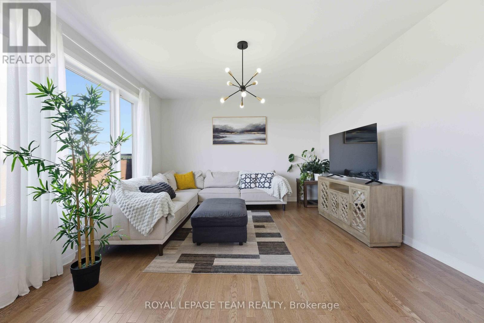 3048 Travertine Way, Ottawa, Ontario  K2J 6W9 - Photo 13 - X13162340