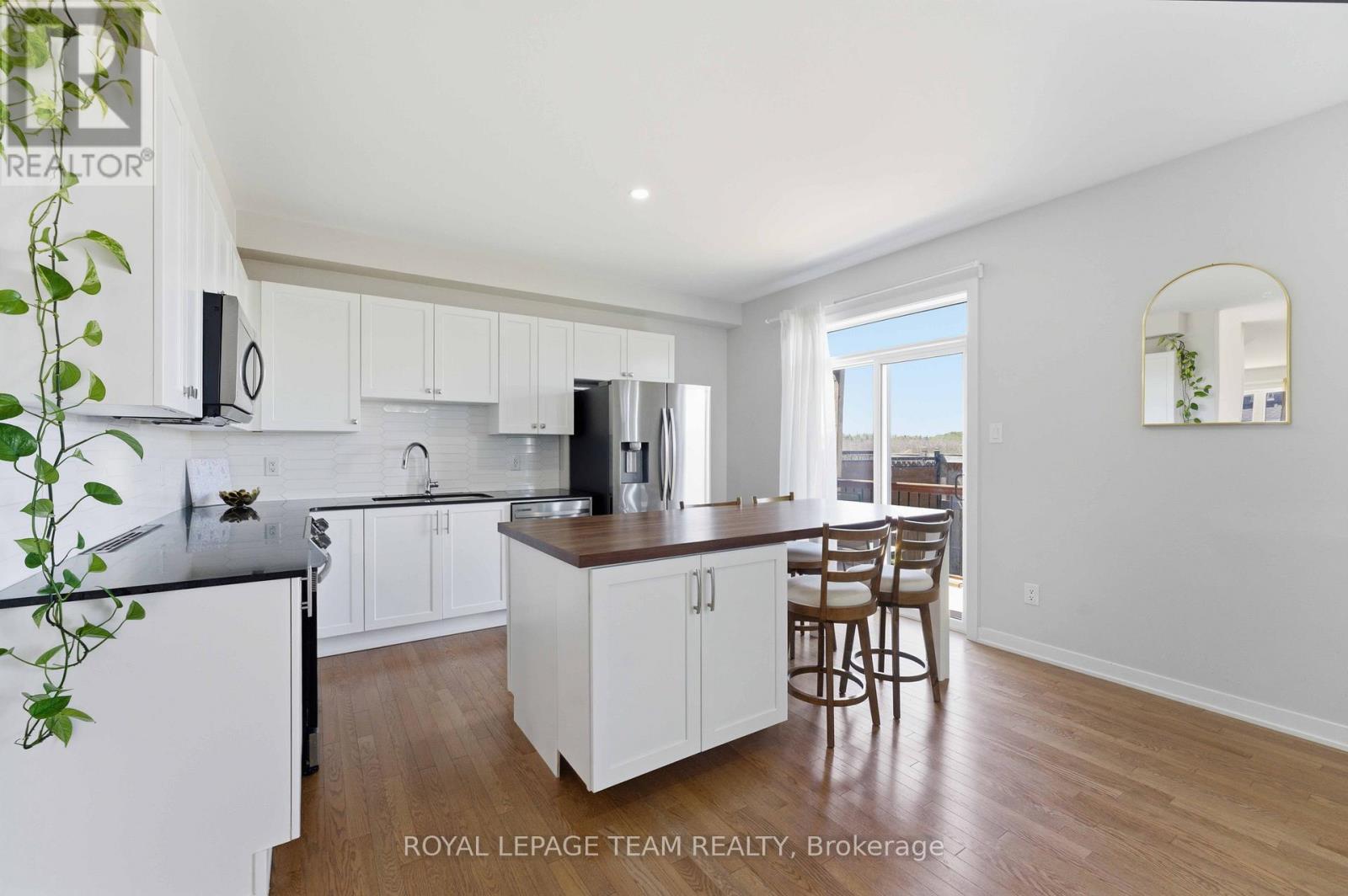 3048 Travertine Way, Ottawa, Ontario  K2J 6W9 - Photo 17 - X13162340