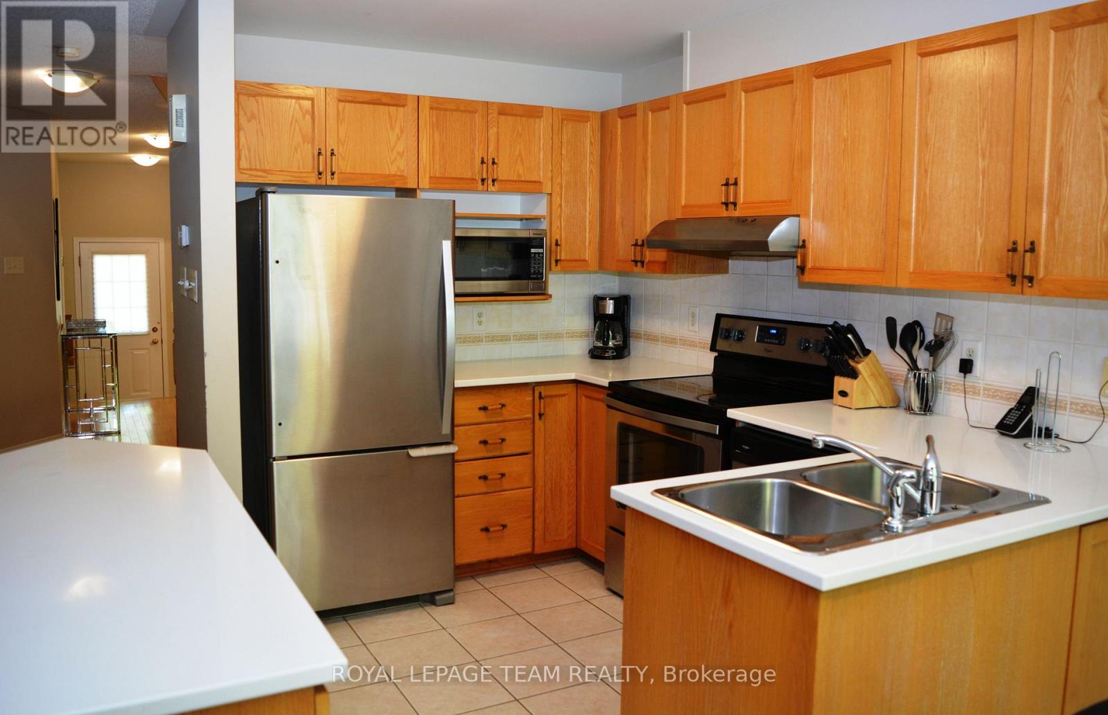 1345 Halton Terrace, Ottawa, Ontario  K2K 3J2 - Photo 3 - X13162402