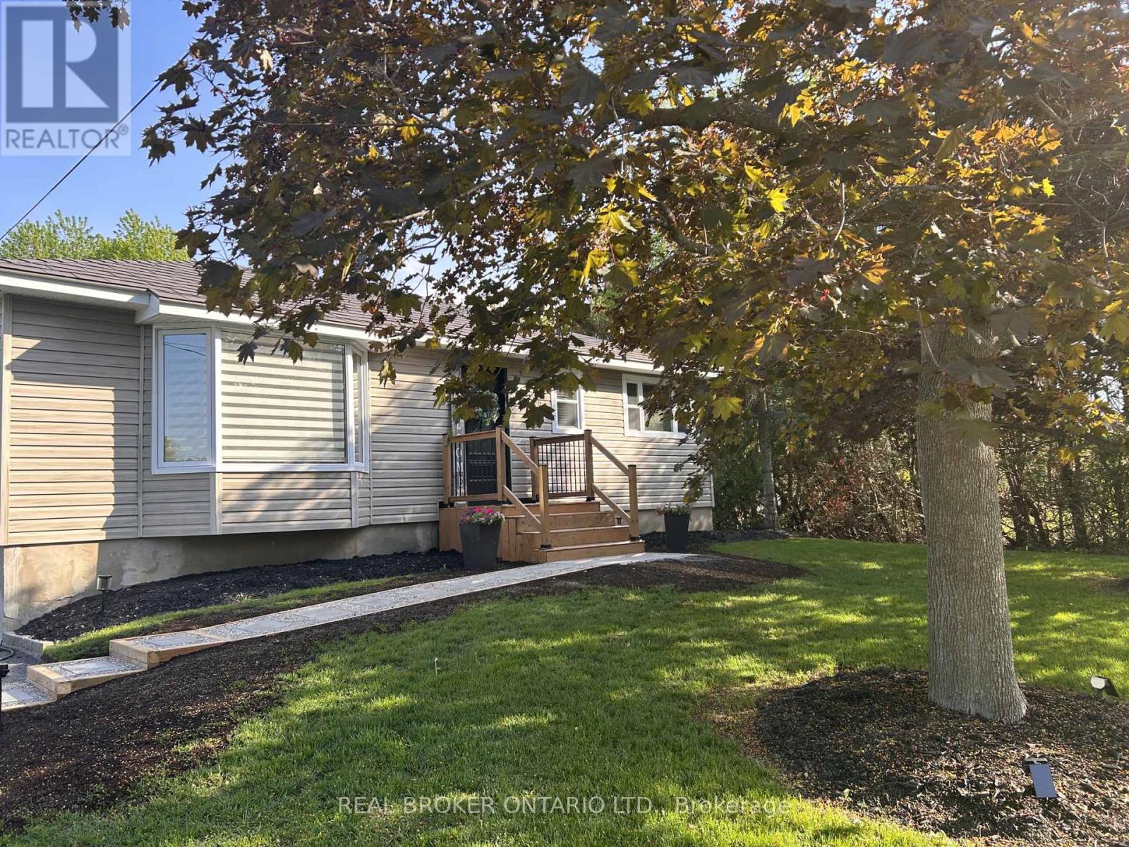5626 Owen Street, Ottawa, Ontario K0A 2W0 - Photo 1 - X13162446