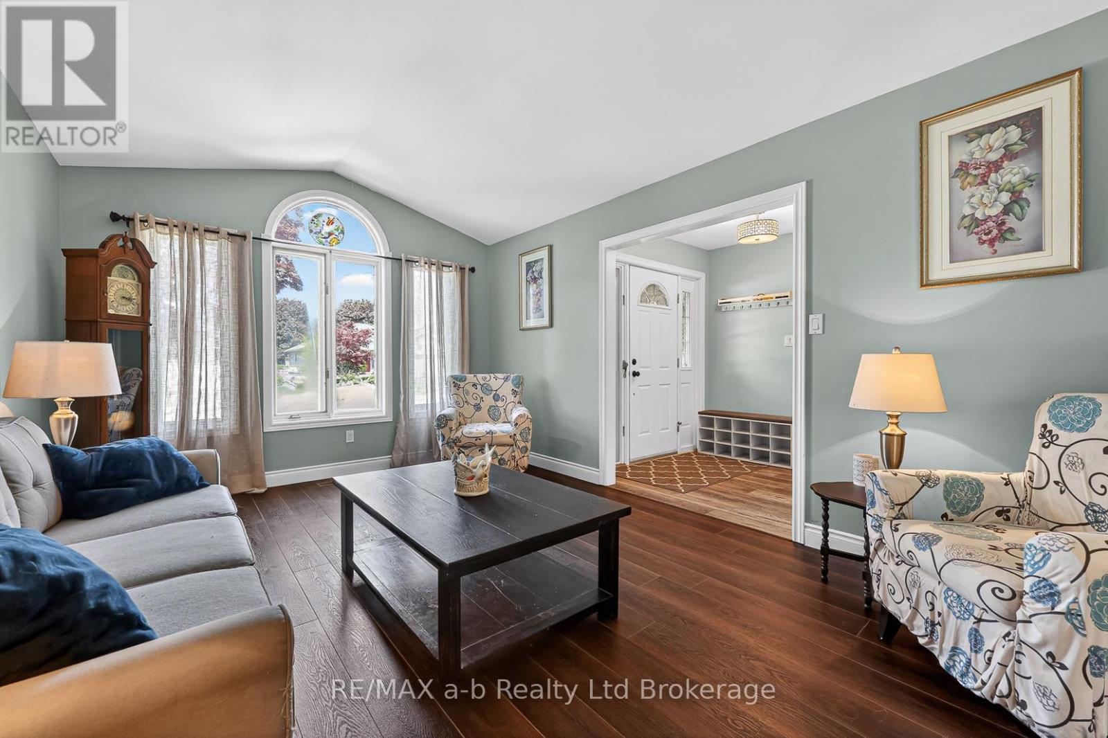 51 Mason Drive, Ingersoll, Ontario  N5C 4A4 - Photo 9 - X13162134