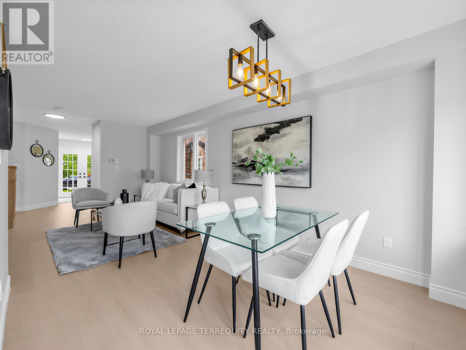 3699 Golden Locust Drive, Mississauga, Ontario  L5N 8N8 - Photo 11 - W13161890