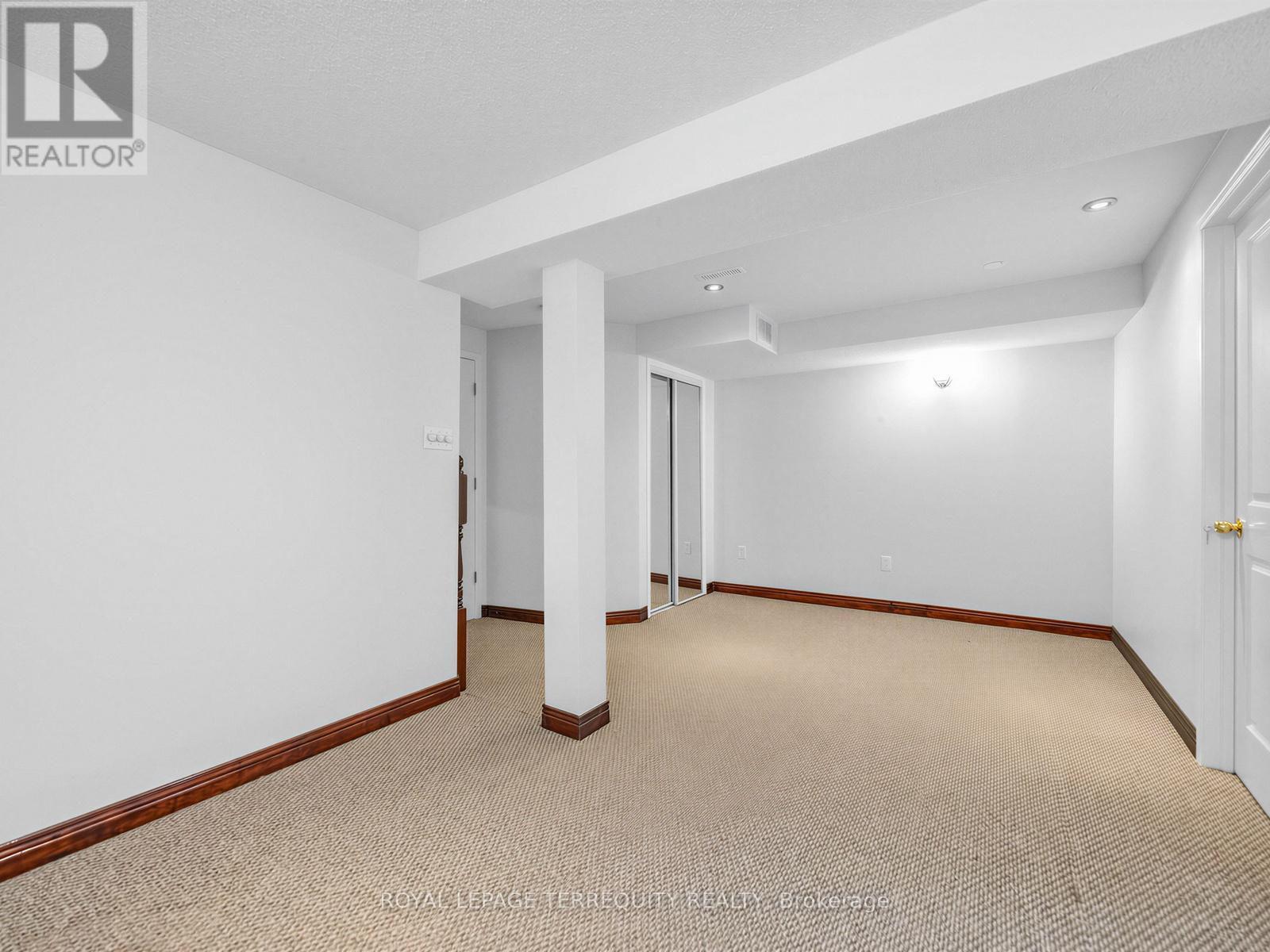 3699 Golden Locust Drive, Mississauga, Ontario  L5N 8N8 - Photo 26 - W13161890