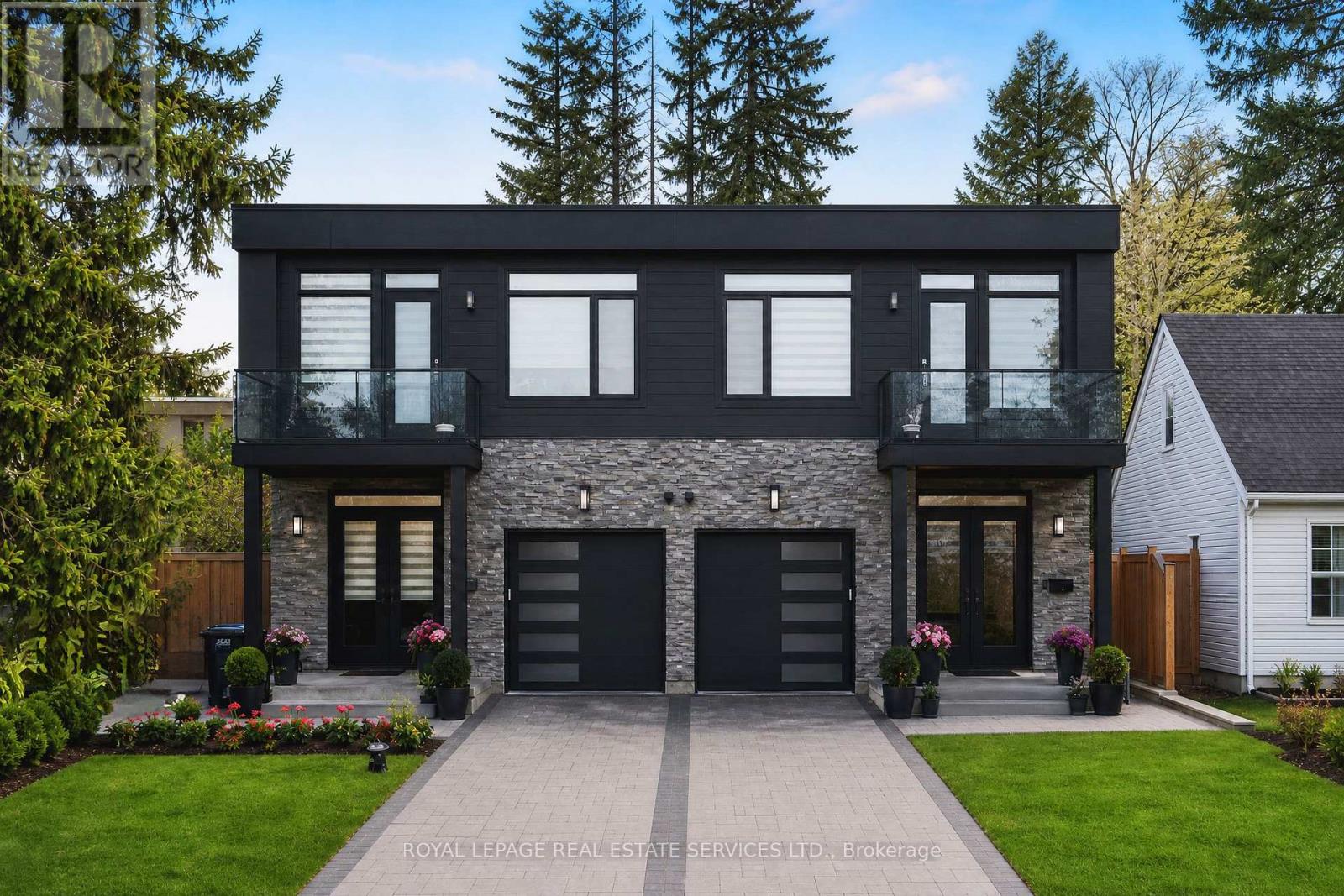 25-A TECUMSETH AVENUE, Mississauga, Ontario