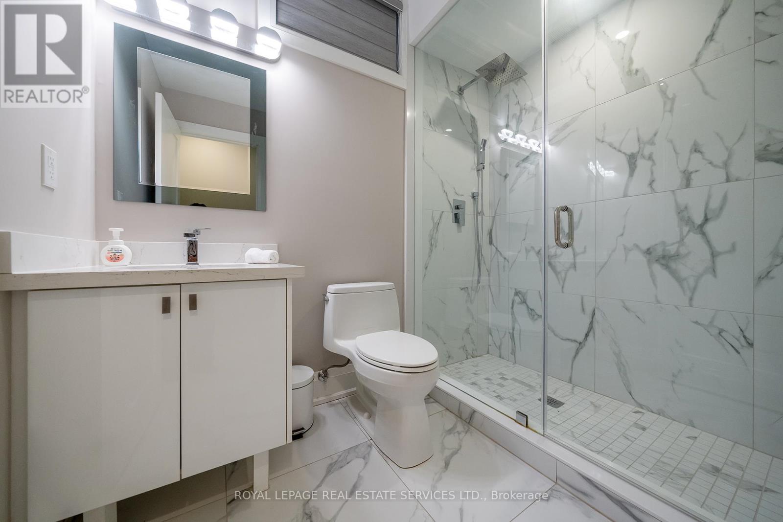 25-A Tecumseth Avenue, Mississauga, Ontario  L5G 1K5 - Photo 22 - W13161950