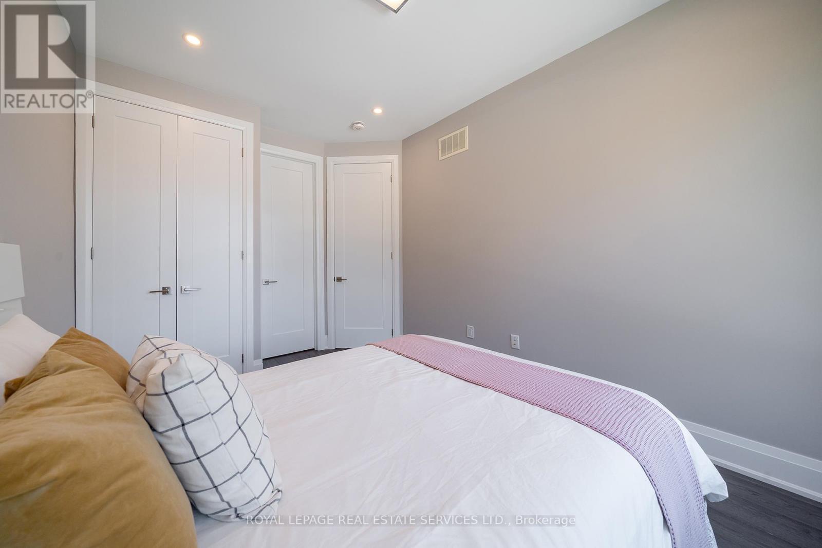 25-A Tecumseth Avenue, Mississauga, Ontario  L5G 1K5 - Photo 31 - W13161950