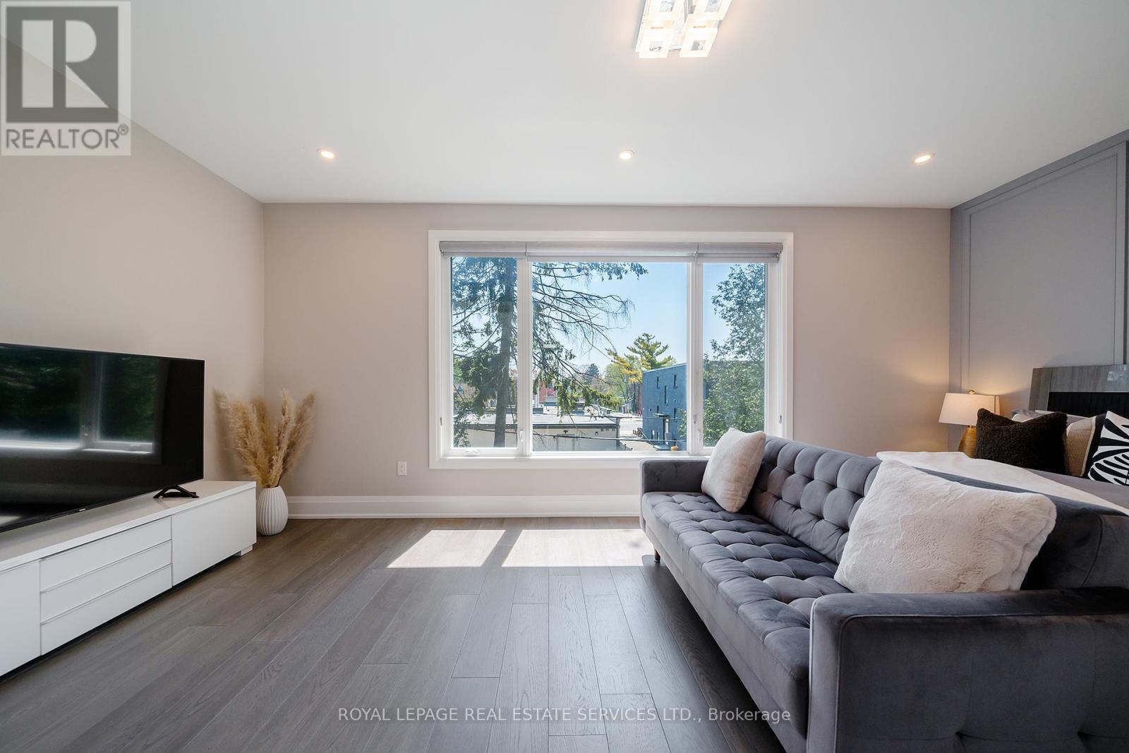 25-A Tecumseth Avenue, Mississauga, Ontario  L5G 1K5 - Photo 34 - W13161950