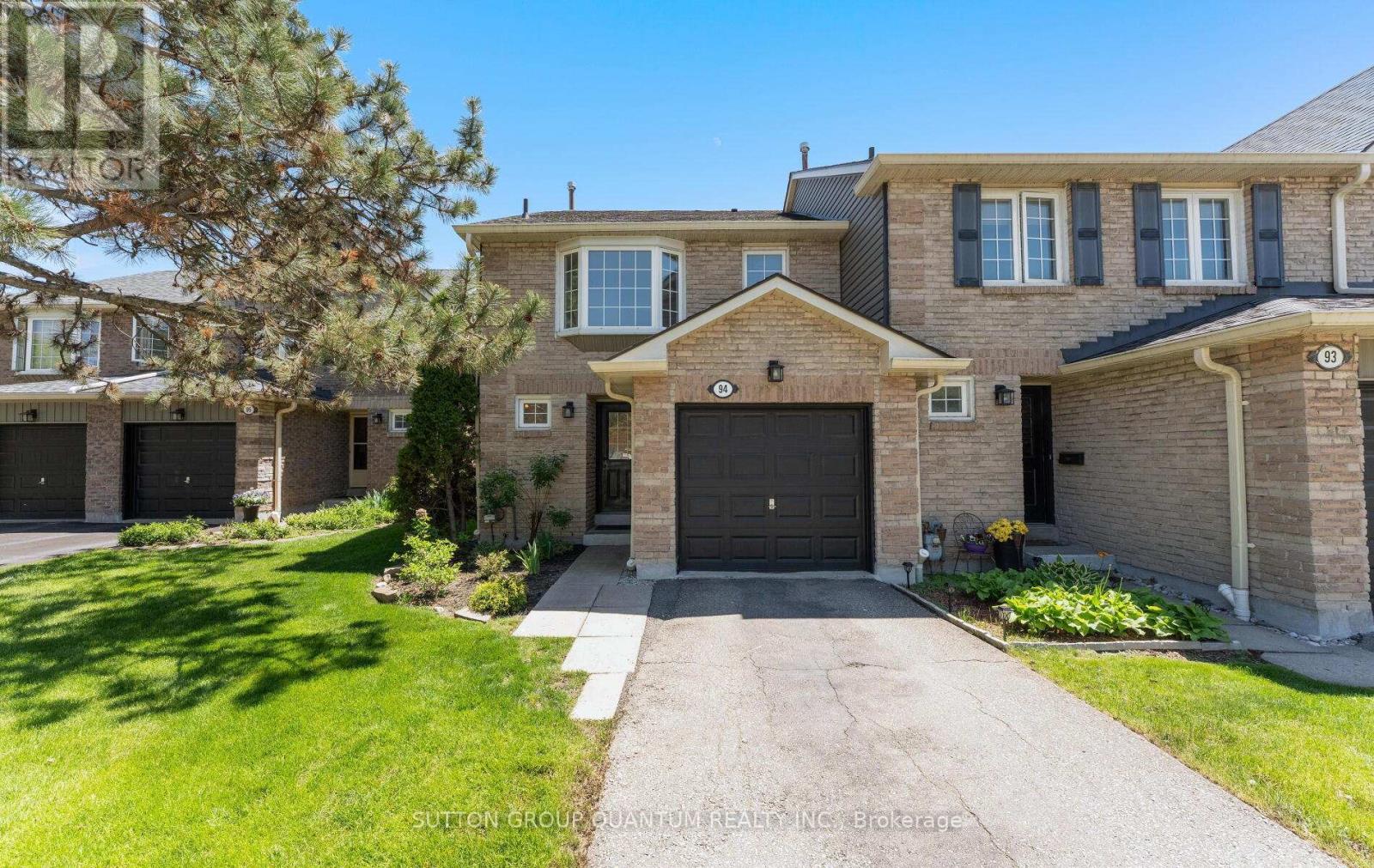 94 - 2766 FOLKWAY DRIVE, Mississauga, Ontario