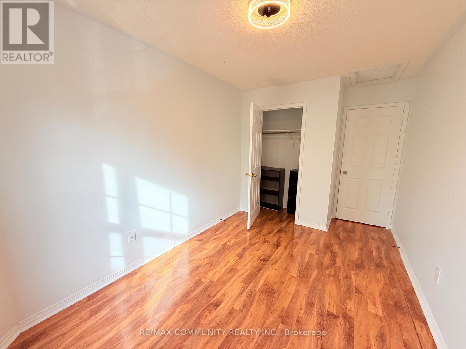 78 Shady Pine Circle S, Brampton, Ontario  L6R 1K3 - Photo 10 - W13162012