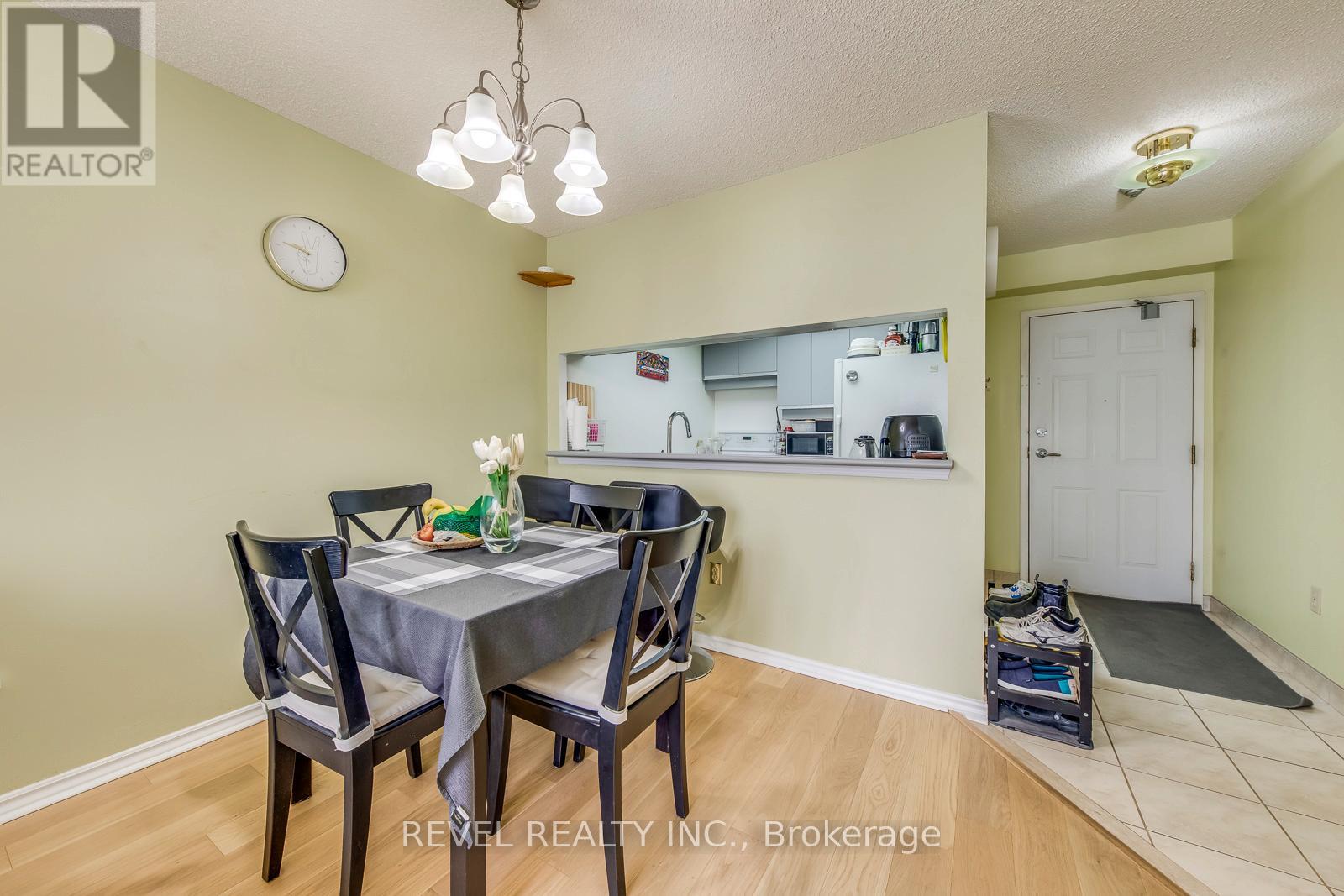 216 - 250 Webb Drive, Mississauga, Ontario  L5B 3Z4 - Photo 10 - W13162014