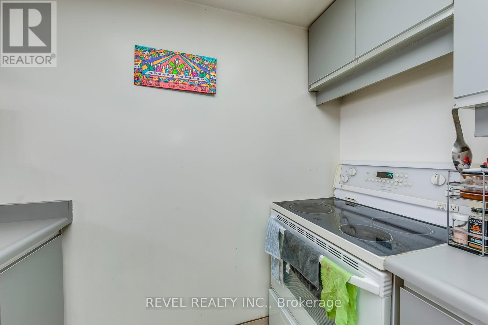216 - 250 Webb Drive, Mississauga, Ontario  L5B 3Z4 - Photo 7 - W13162014