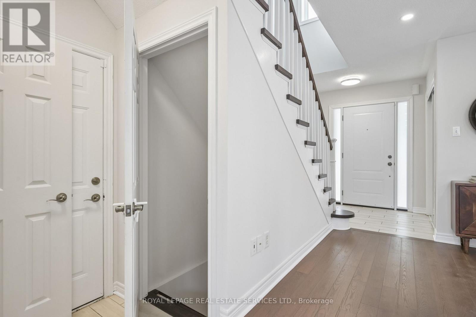 1493 Derby County Crescent, Oakville, Ontario  L6M 4N9 - Photo 29 - W13162050