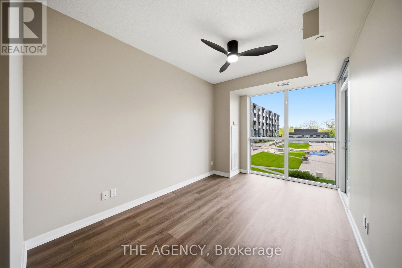 209 - 5220 Dundas Street, Burlington, Ontario  L7L 0J4 - Photo 17 - W13162056