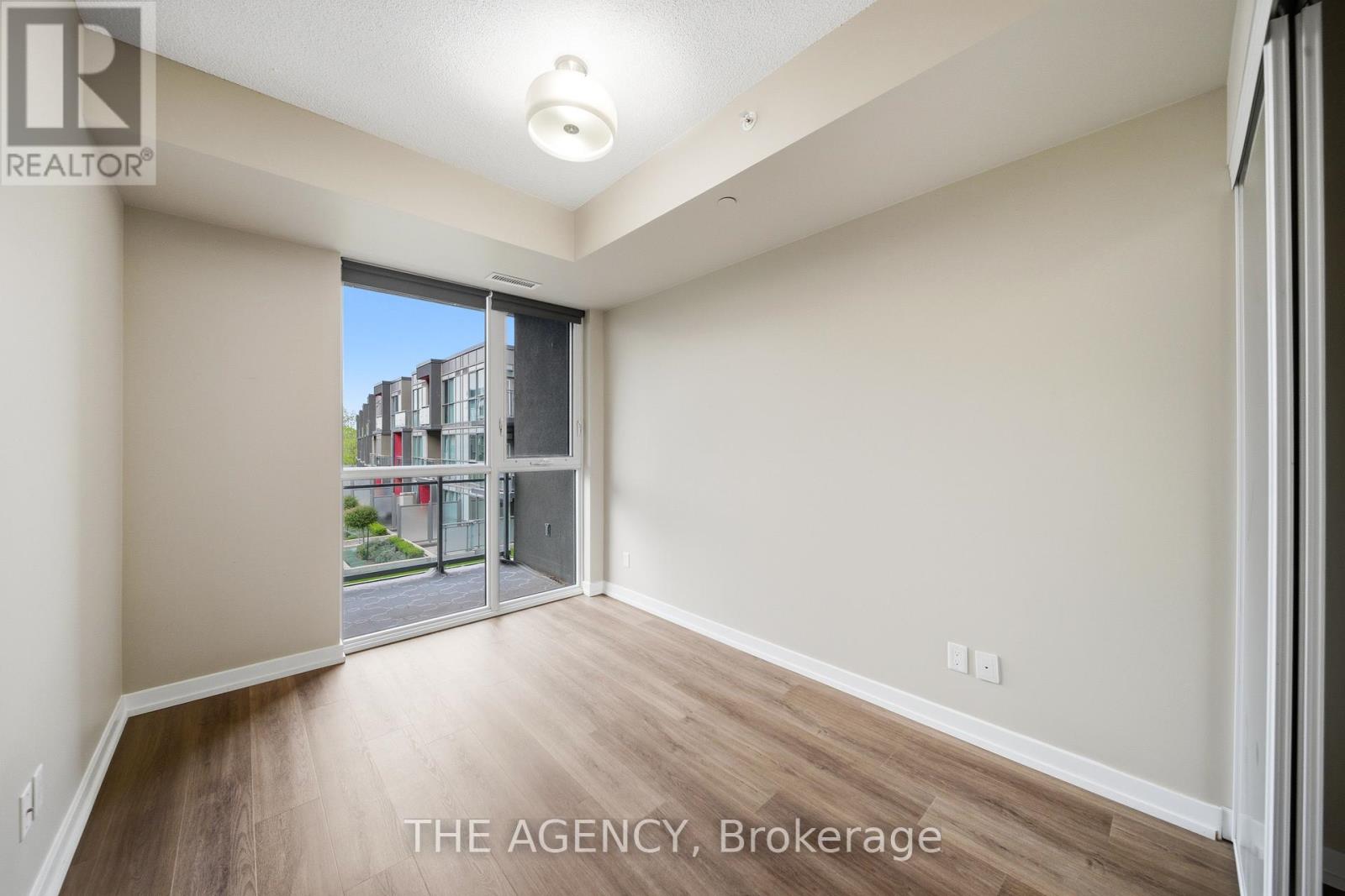 209 - 5220 Dundas Street, Burlington, Ontario  L7L 0J4 - Photo 23 - W13162056