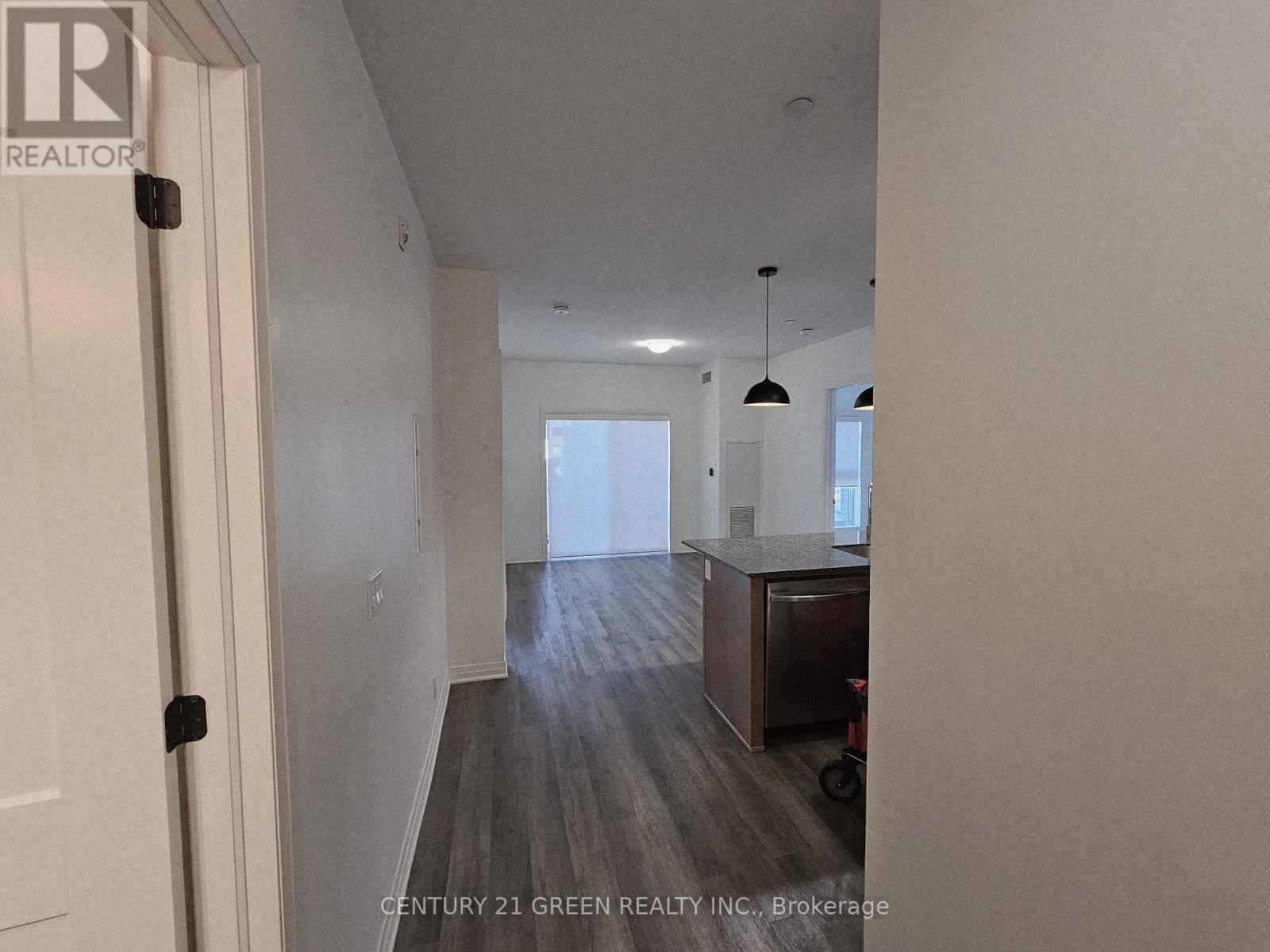 242 - 102 Grovewood Common Circle, Oakville, Ontario  L6H 0X2 - Photo 1 - W13162068