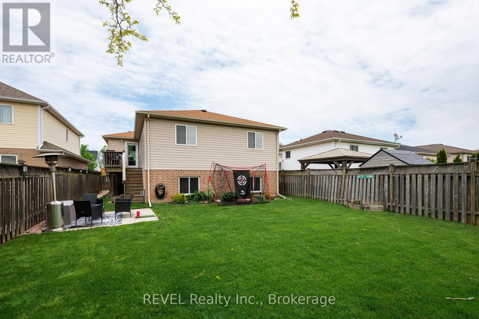 8368 Racey Avenue, Niagara Falls, Ontario  L2H 3M7 - Photo 29 - X13162326