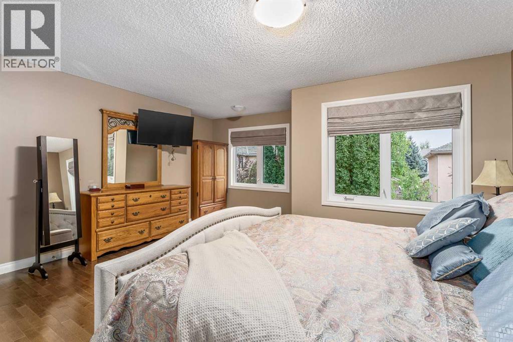 1733 Evergreen Drive SW, Calgary, Alberta  T2Y 3T8 - Photo 21 - A2312993