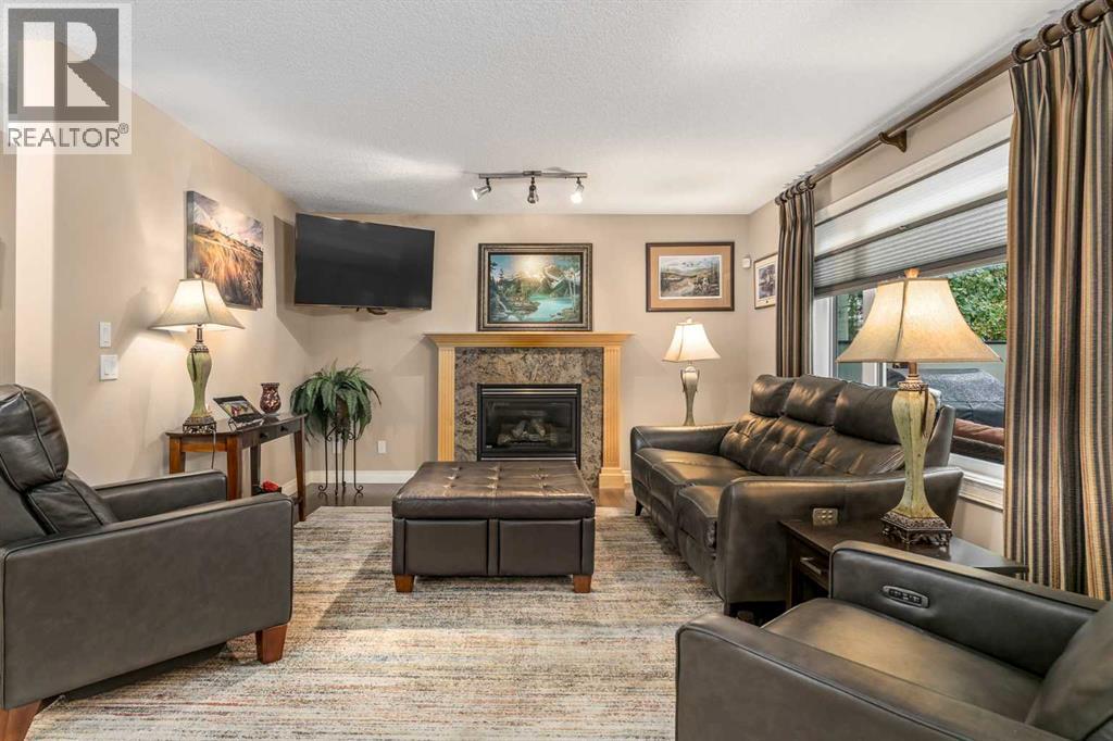 1733 Evergreen Drive SW, Calgary, Alberta  T2Y 3T8 - Photo 8 - A2312993