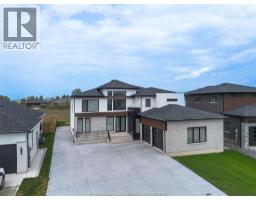 7 CYPRESS POINTE, Leamington, Ontario