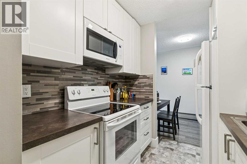 208, 315 Heritage Drive SE, Calgary, Alberta  T2H 1N2 - Photo 5 - A2312039