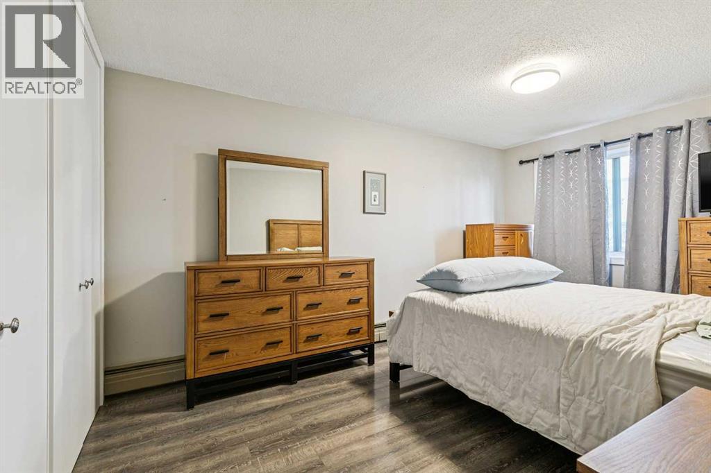 208, 315 Heritage Drive SE, Calgary, Alberta  T2H 1N2 - Photo 8 - A2312039
