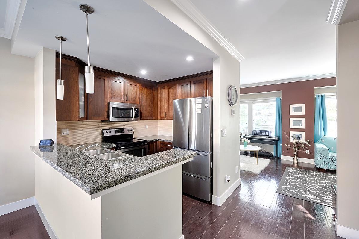 40 8358 121a Street, Surrey, British Columbia  V3W 1T6 - Photo 5 - R3125902