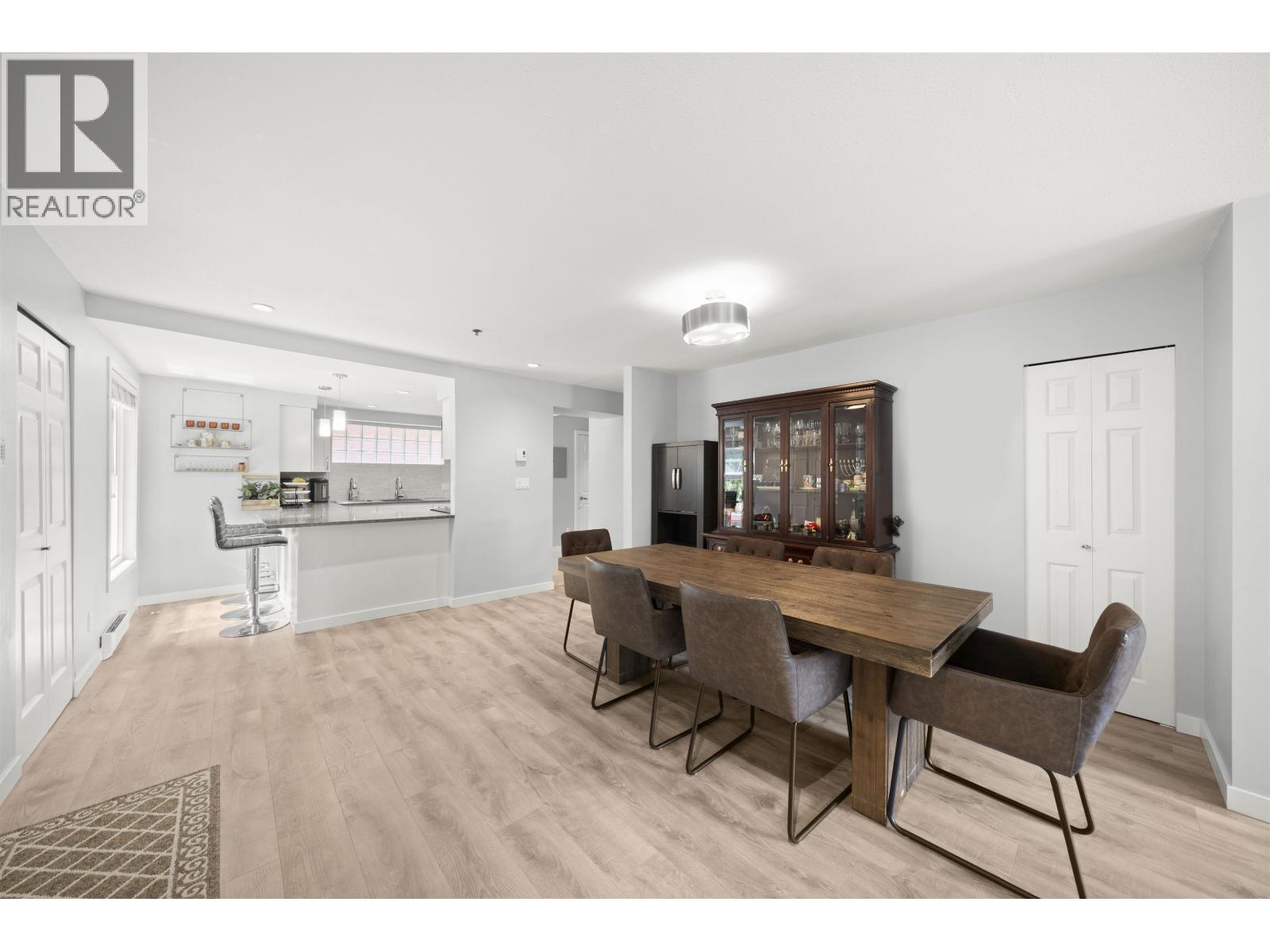 601 W 16th Avenue, Vancouver, British Columbia  V5Z 1S5 - Photo 6 - R3123203