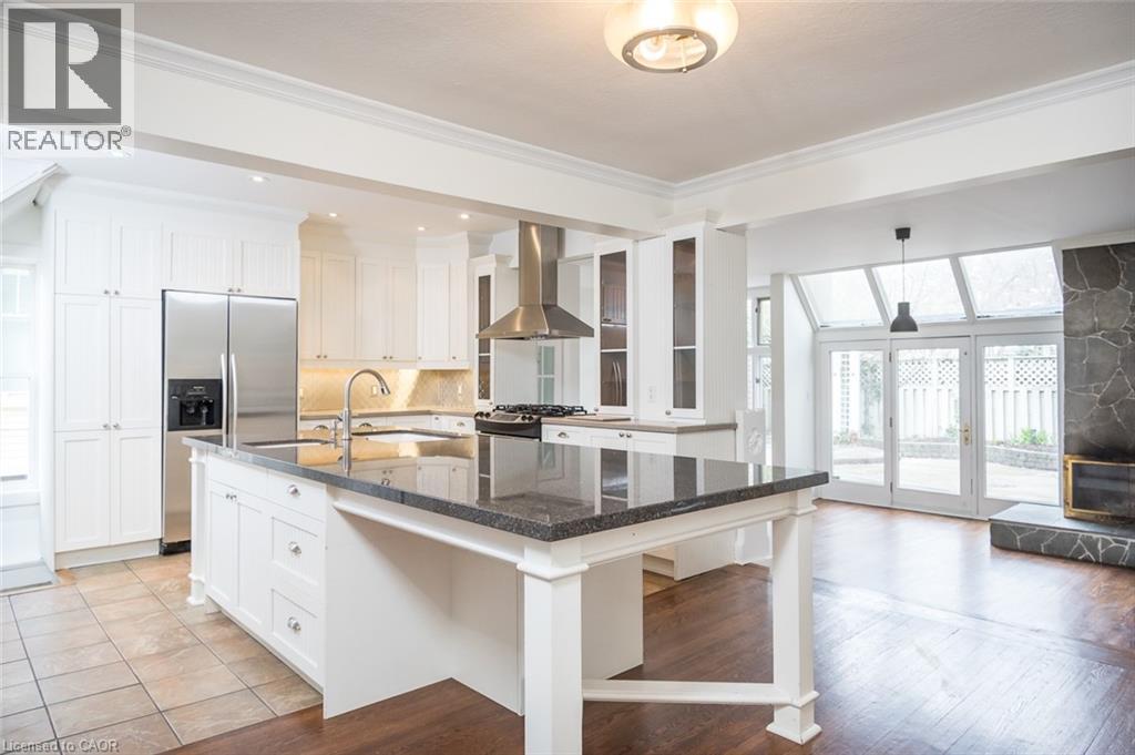 209 Allan Street, Oakville, Ontario  L6J 3P2 - Photo 6 - 40832707