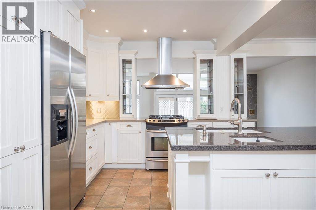 209 Allan Street, Oakville, Ontario  L6J 3P2 - Photo 7 - 40832707