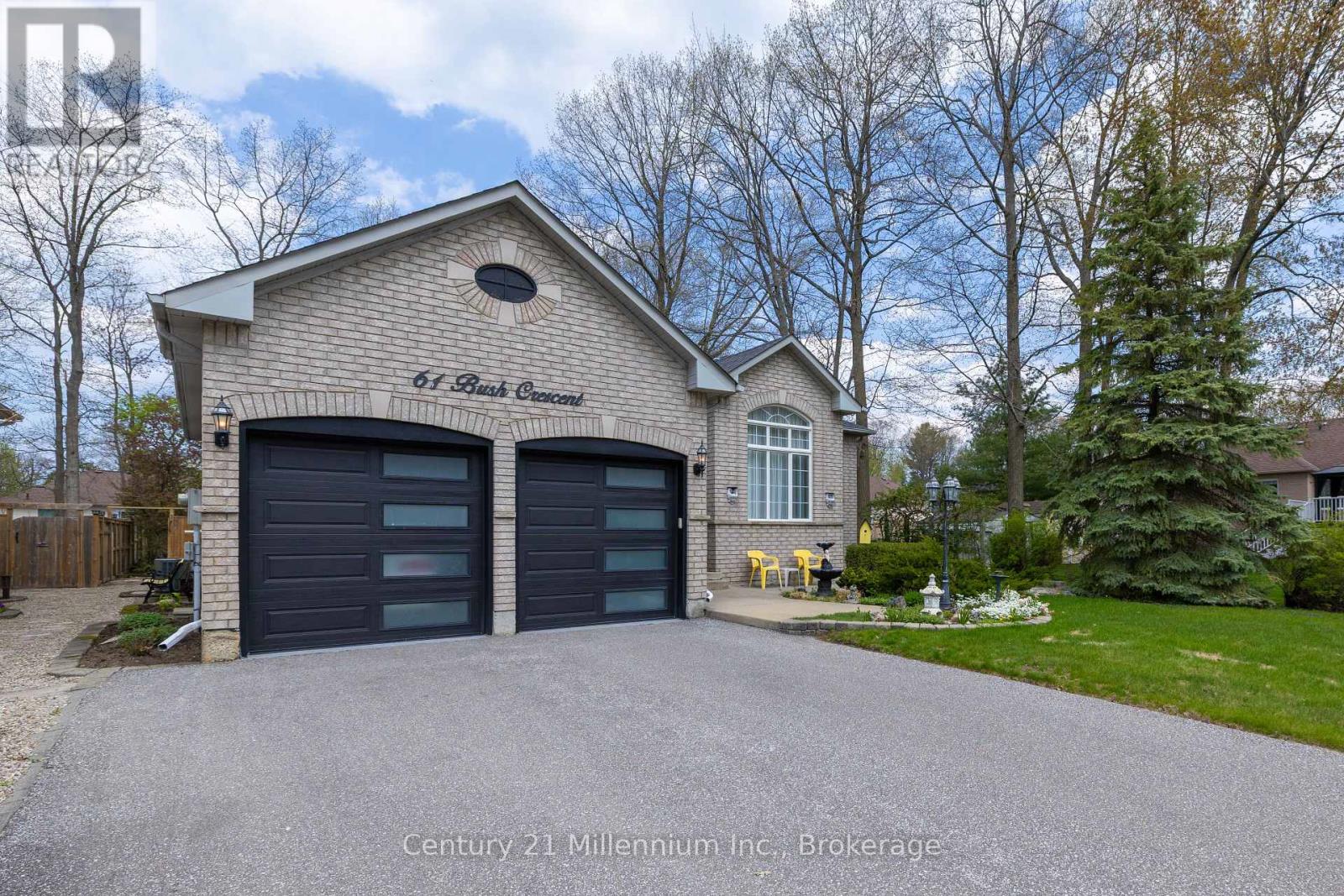 61 BUSH CRESCENT, Wasaga Beach, Ontario
