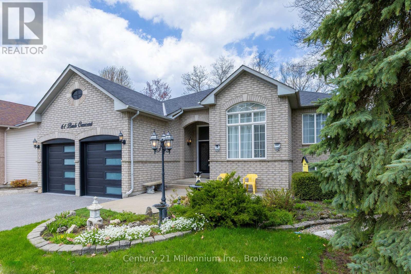 61 Bush Crescent, Wasaga Beach, Ontario  L9Z 1N1 - Photo 3 - S13162276