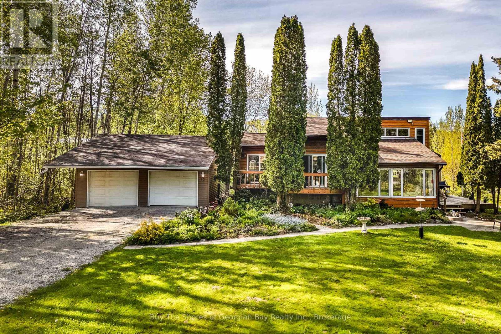 13 CRESCENT DRIVE, Tay, Ontario