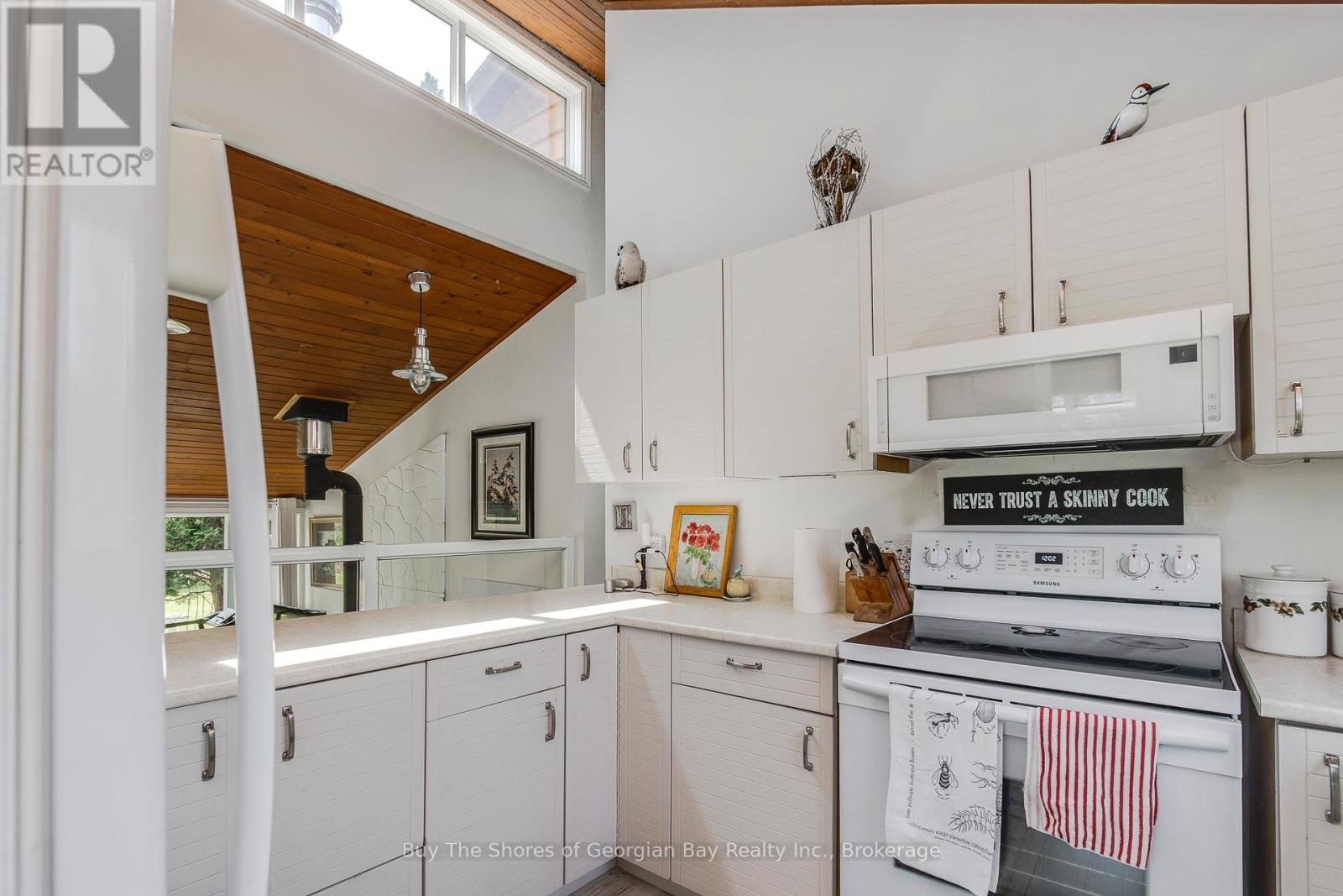 13 Crescent Drive, Tay, Ontario  L0K 2A0 - Photo 12 - S13162450