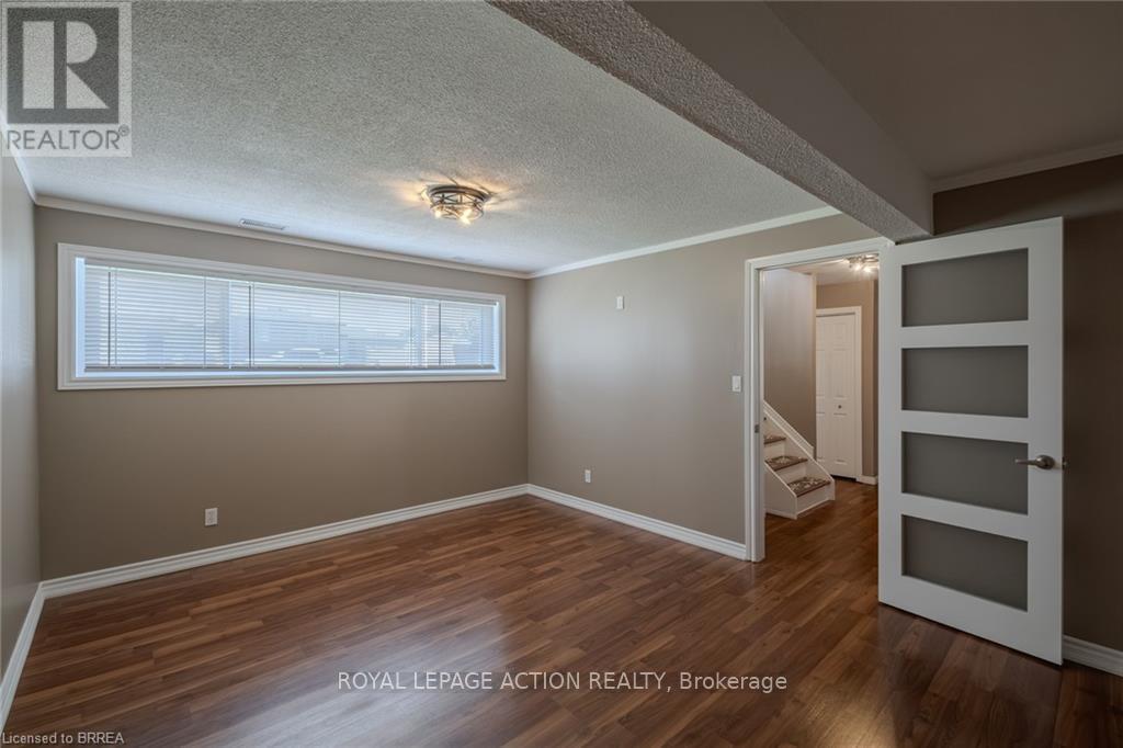 26 Centennial Drive, Brantford, Ontario  N3R 5X7 - Photo 30 - X13162008