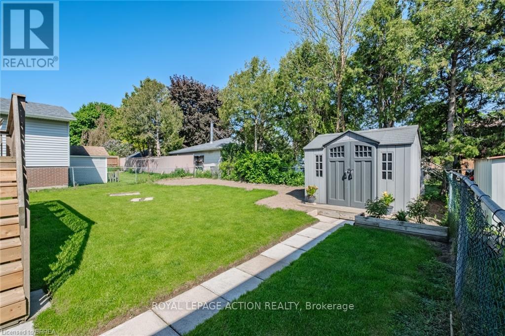 26 Centennial Drive, Brantford, Ontario  N3R 5X7 - Photo 38 - X13162008
