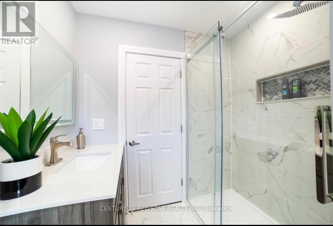 380 East 19th Street, Hamilton, Ontario  L9A 4S8 - Photo 7 - X13162010
