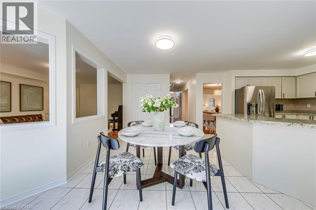 5875 Fieldon Road, Mississauga, Ontario  L5M 5K5 - Photo 9 - 40832642