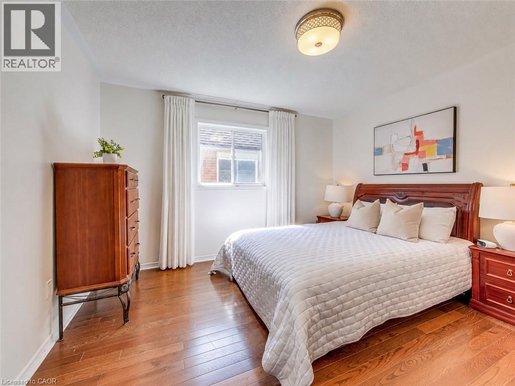 5875 Fieldon Road, Mississauga, Ontario  L5M 5K5 - Photo 31 - 40832642