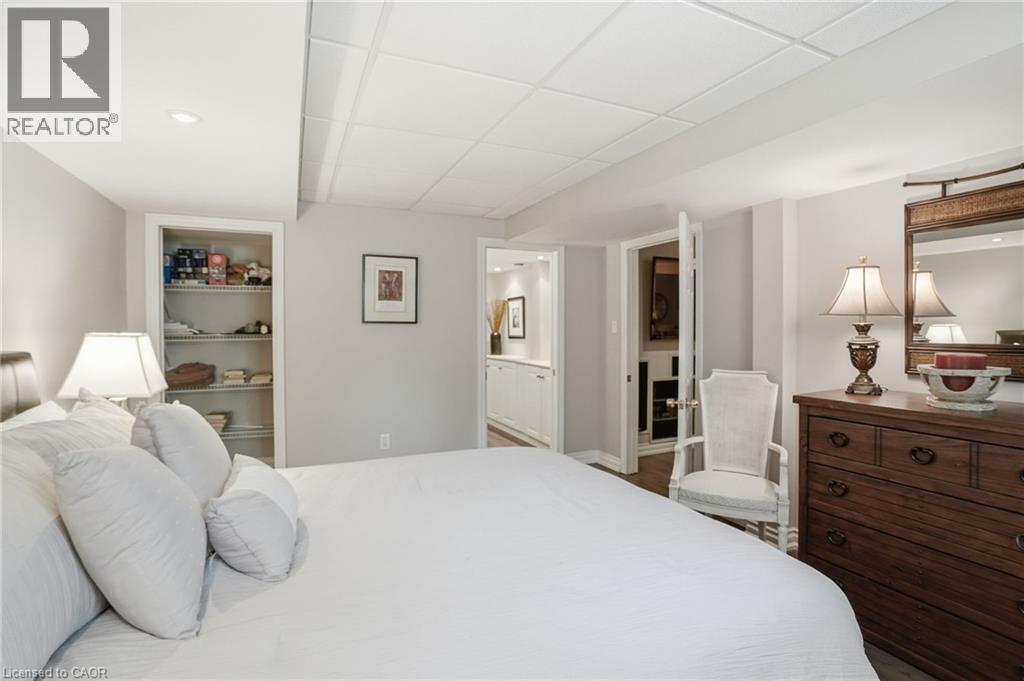 2258 Turnberry Road, Burlington, Ontario  L7M 4S6 - Photo 22 - 40832676