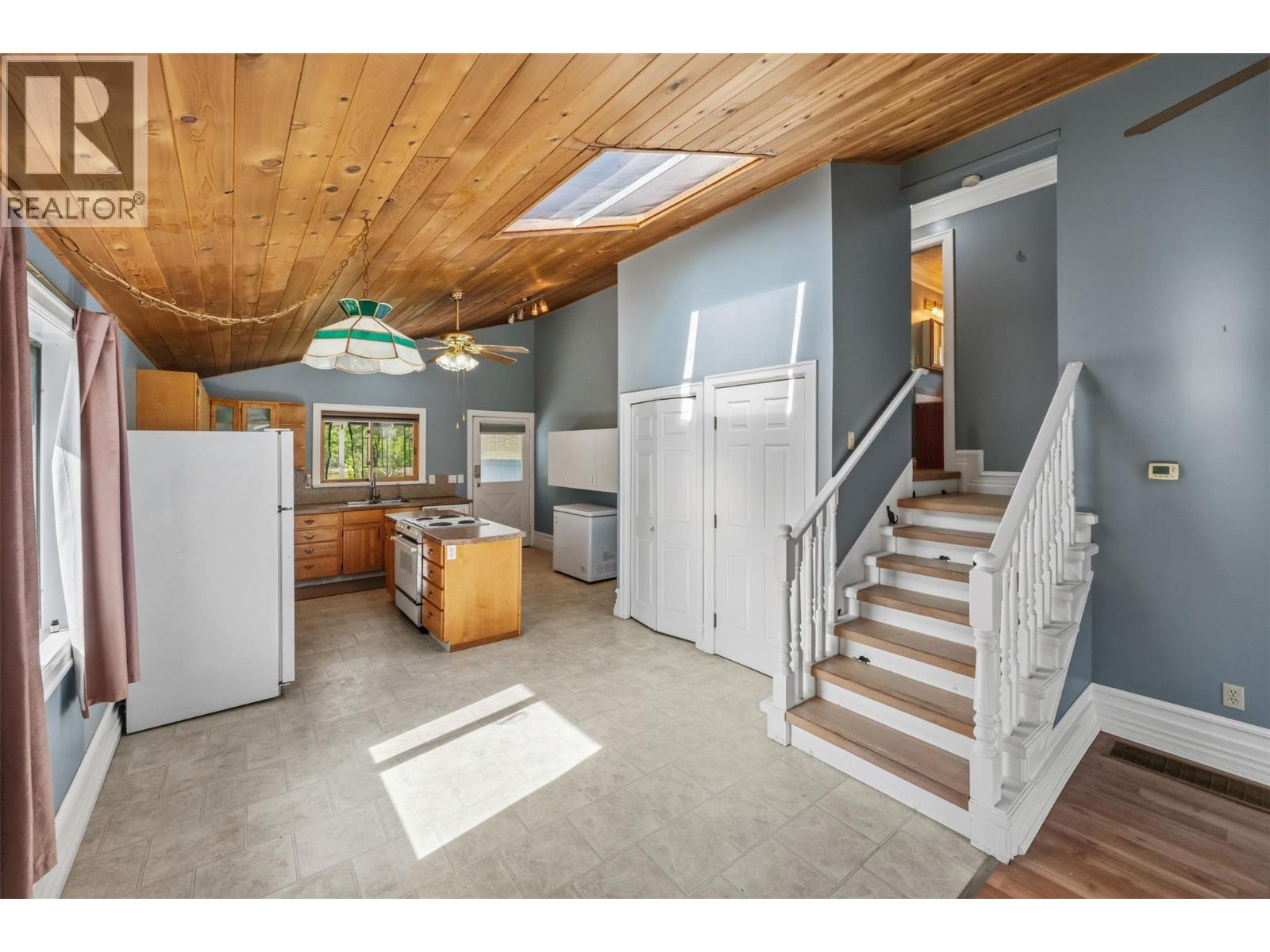 1220 Sykes Cres Sykes Crescent, Keremeos, British Columbia  V0X 1N3 - Photo 15 - 10388200