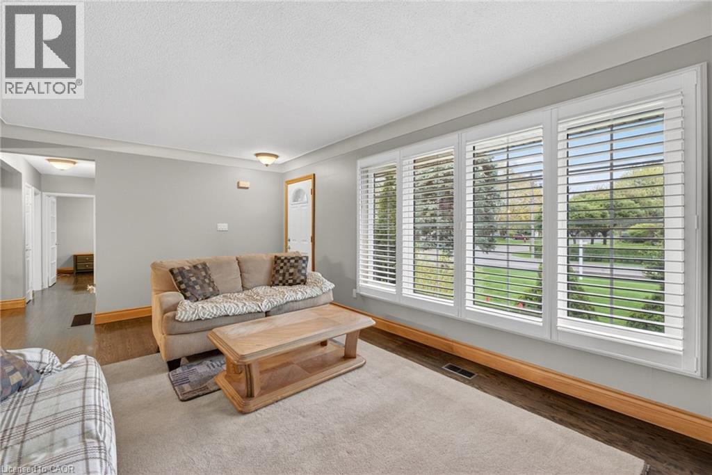 187 Council Crescent, Ancaster, Ontario  L9G 1V2 - Photo 6 - 40832728