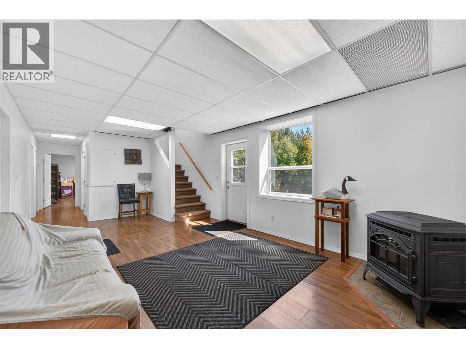 31 Violet Road, Grindrod, British Columbia  V0E 1Y0 - Photo 37 - 10388469