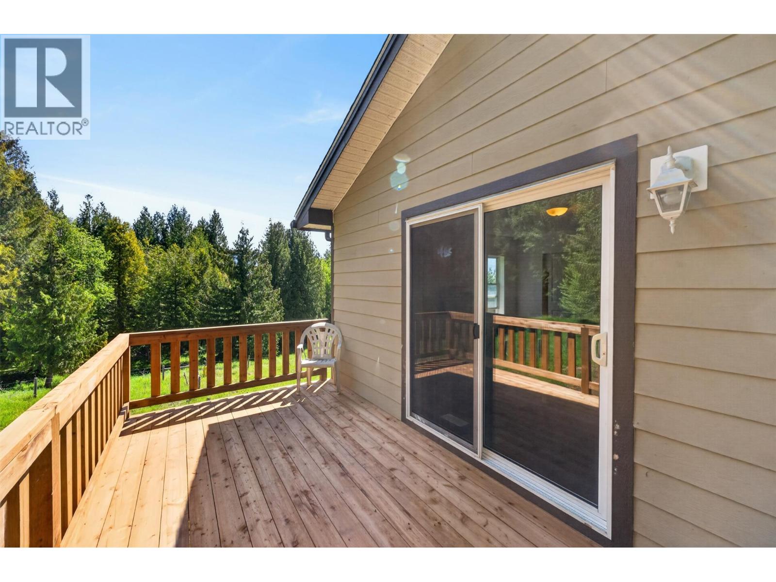 31 Violet Road, Grindrod, British Columbia  V0E 1Y0 - Photo 34 - 10388469