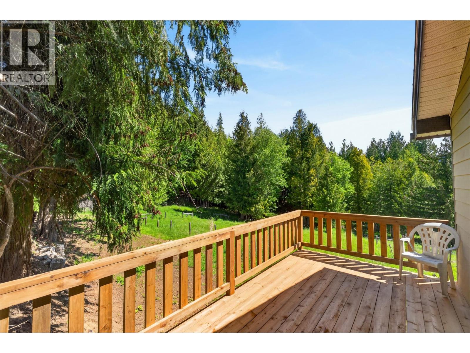 31 Violet Road, Grindrod, British Columbia  V0E 1Y0 - Photo 33 - 10388469