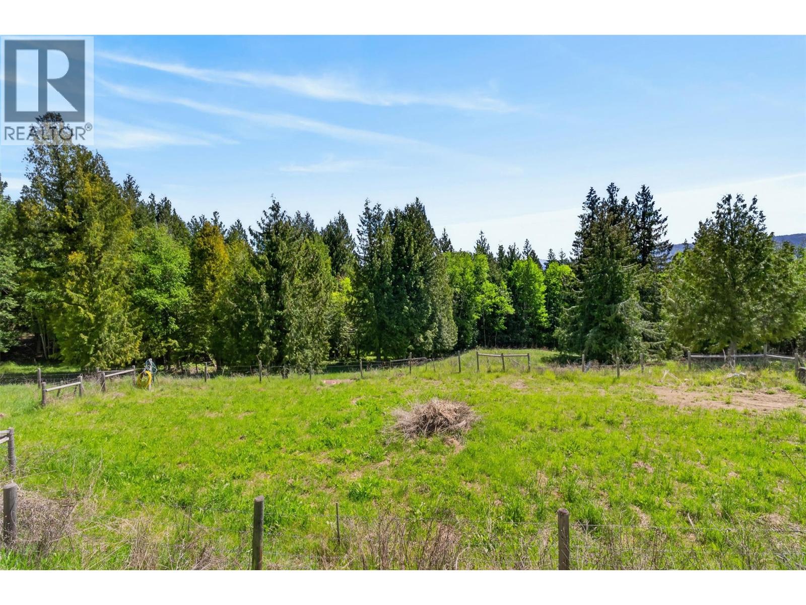 31 Violet Road, Grindrod, British Columbia  V0E 1Y0 - Photo 60 - 10388469