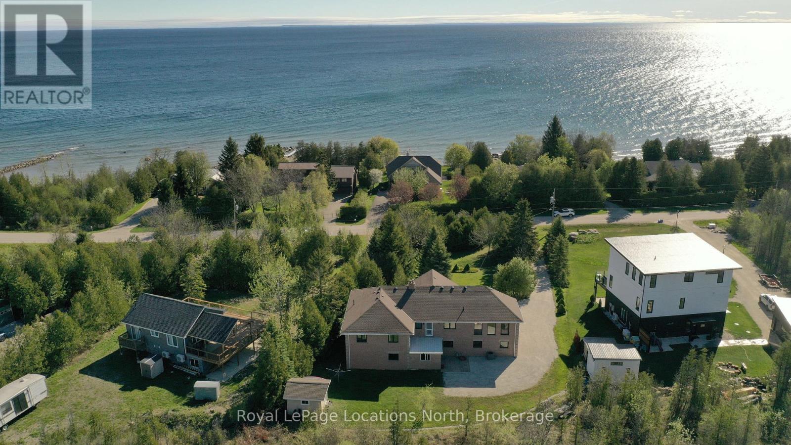 252 LAKESHORE ROAD N, Meaford, Ontario