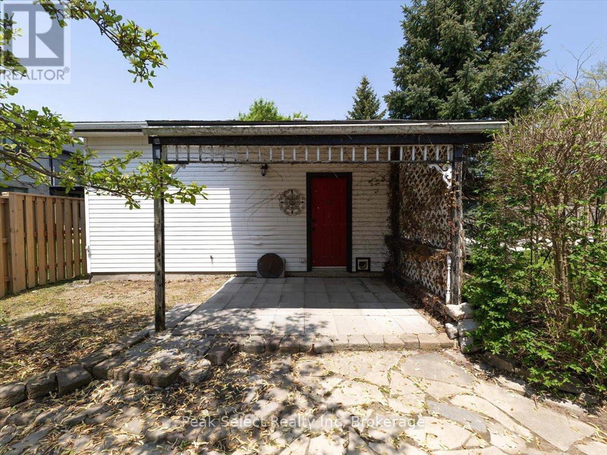 241 King Street, Lucan Biddulph (Granton), Ontario  N0M 1V0 - Photo 36 - X13162256