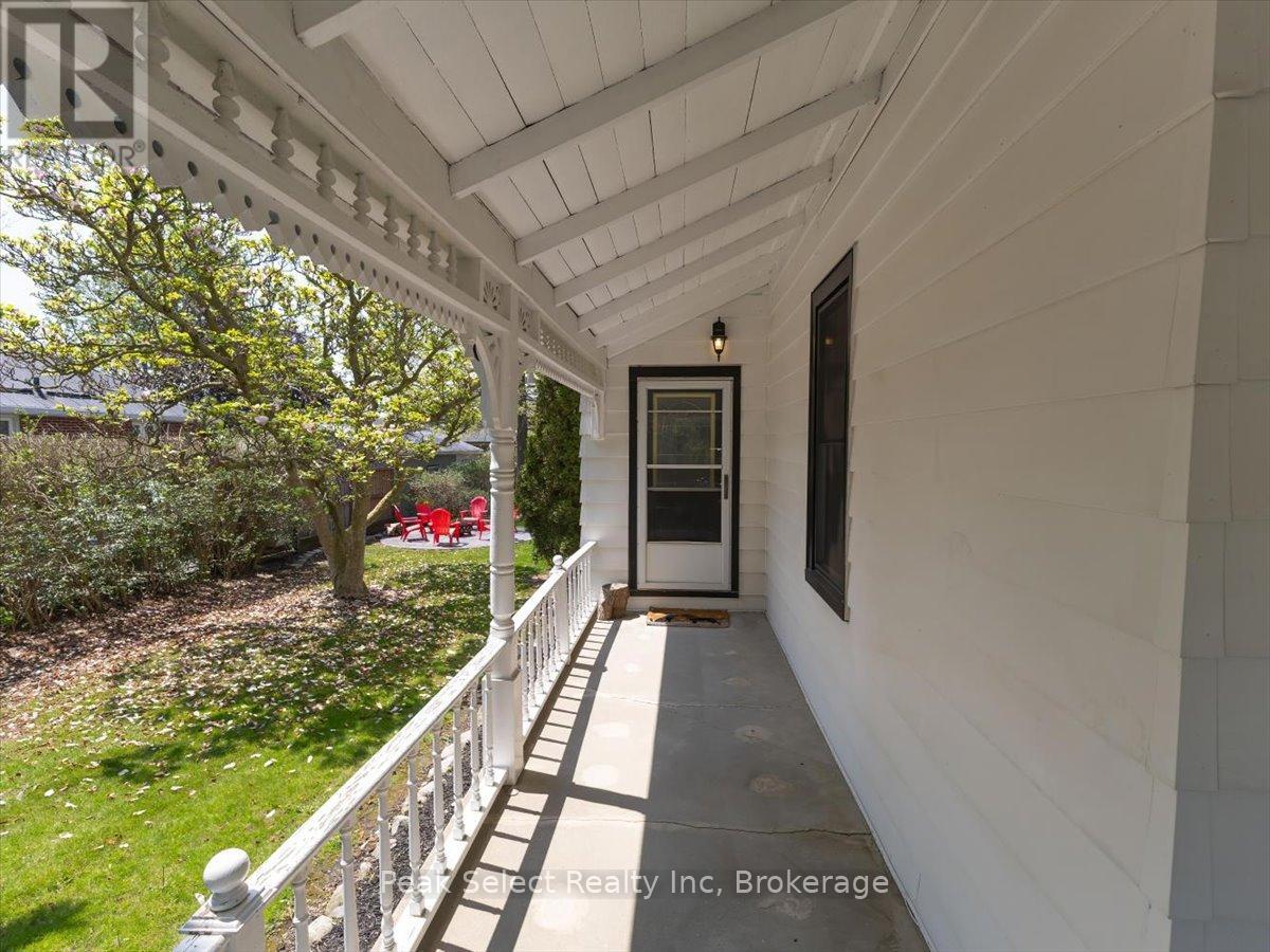 241 King Street, Lucan Biddulph (Granton), Ontario  N0M 1V0 - Photo 6 - X13162256